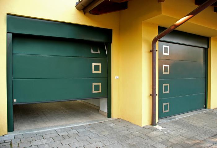 Portone Sezionale Coibentato Verde